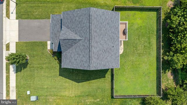 209 COURTHOUSE MANOR DR, Stafford, VA 22554