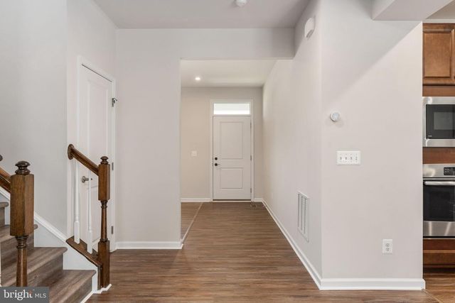 209 COURTHOUSE MANOR DR, Stafford, VA 22554