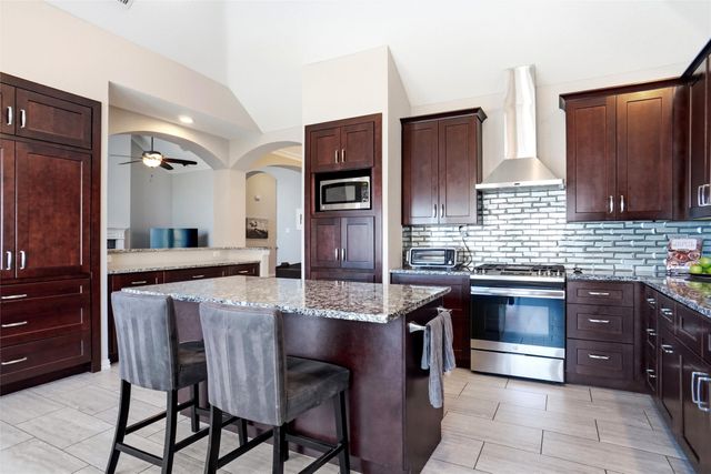 2813 Halsey Drive, Flower Mound, TX 75028