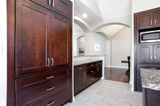 2813 Halsey Drive, Flower Mound, TX 75028