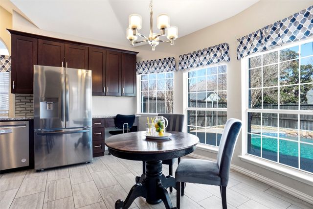 2813 Halsey Drive, Flower Mound, TX 75028