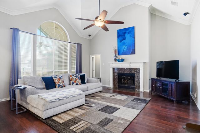 2813 Halsey Drive, Flower Mound, TX 75028