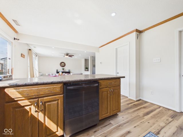 9511 W Quarter Moon Drive, Pendleton, IN 46064