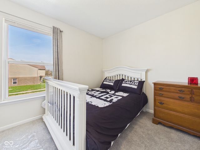 9511 W Quarter Moon Drive, Pendleton, IN 46064