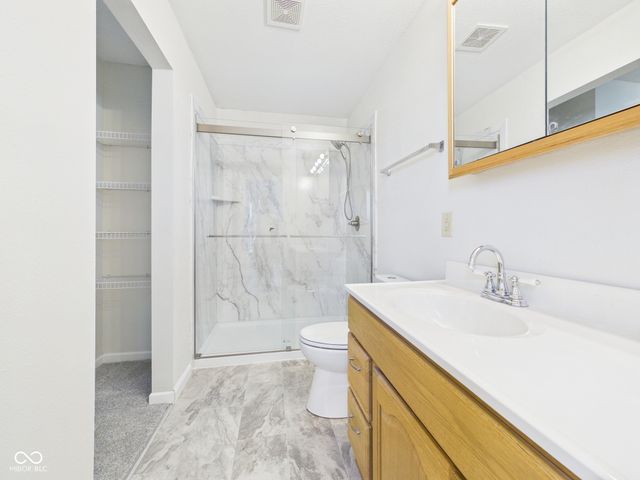 9511 W Quarter Moon Drive, Pendleton, IN 46064