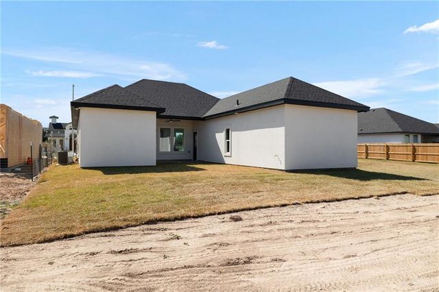 3213 E Alexa Street, Edinburg, TX 78542