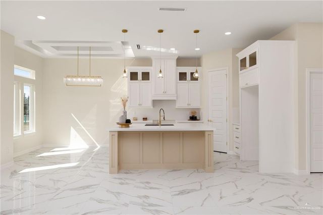 3213 E Alexa Street, Edinburg, TX 78542