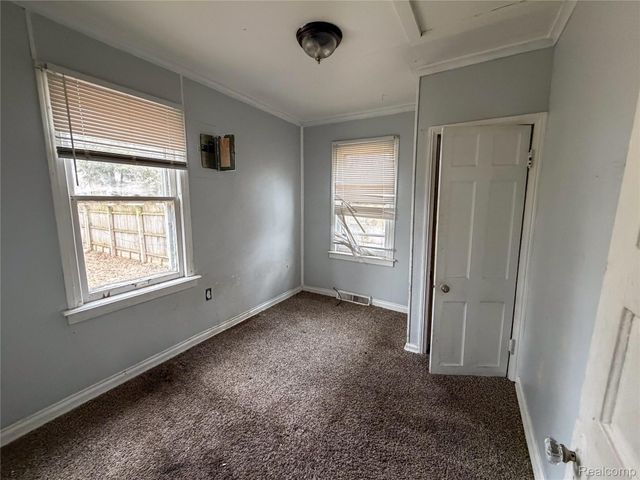 6142 Hereford Street, Detroit, MI 48224