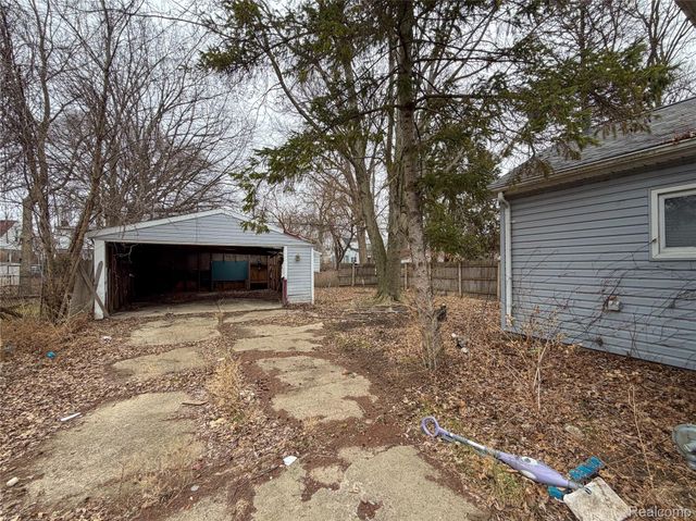 6142 Hereford Street, Detroit, MI 48224