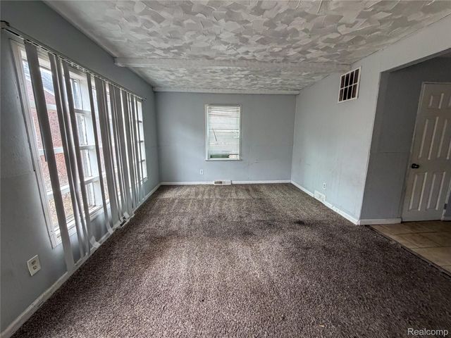 6142 Hereford Street, Detroit, MI 48224