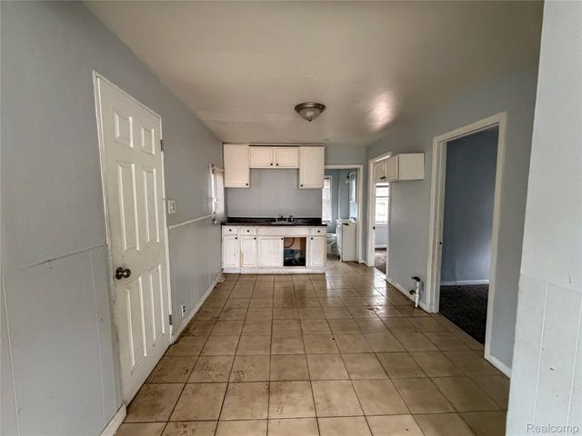 6142 Hereford Street, Detroit, MI 48224