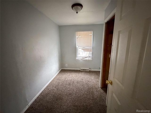 6142 Hereford Street, Detroit, MI 48224