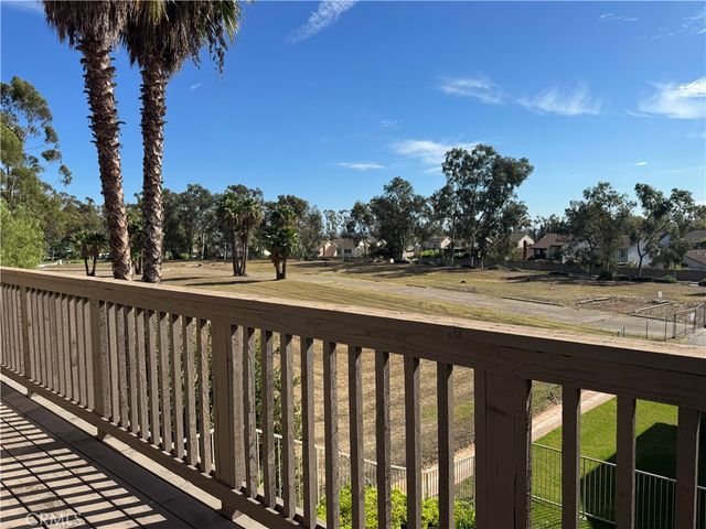 2310 Applewood, Fullerton, CA 92833