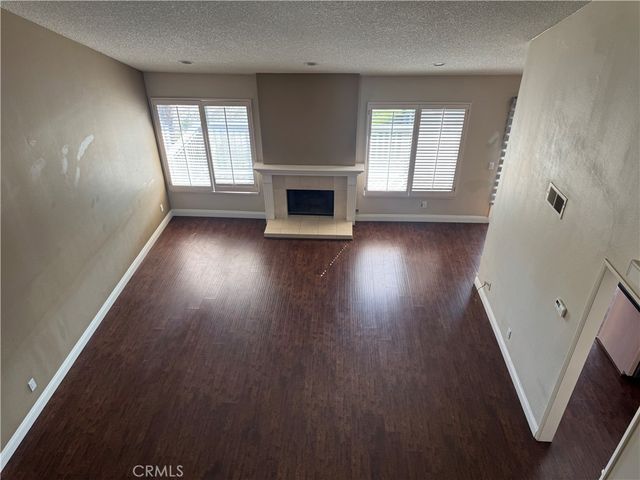 2310 Applewood, Fullerton, CA 92833