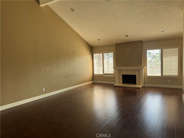 2310 Applewood, Fullerton, CA 92833