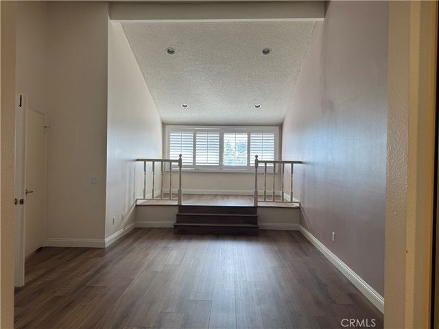 2310 Applewood, Fullerton, CA 92833
