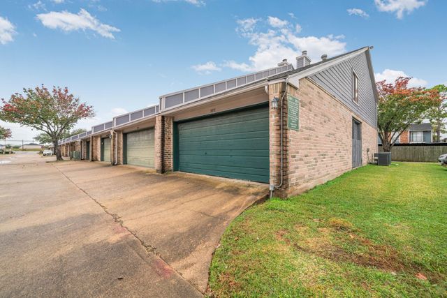3831 Landmark Drive, Missouri City, TX 77459