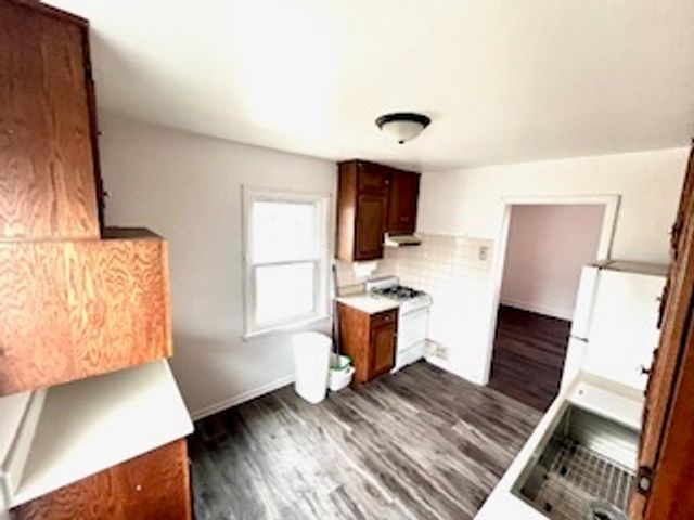 1381 Elizabeth Street, Crete, IL 60417