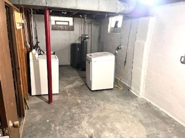 1381 Elizabeth Street, Crete, IL 60417