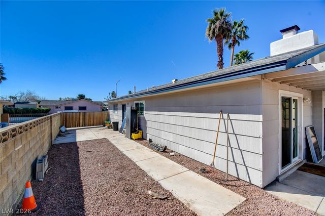 4368 Roanridge Avenue, Las Vegas, NV 89120