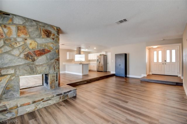 4368 Roanridge Avenue, Las Vegas, NV 89120