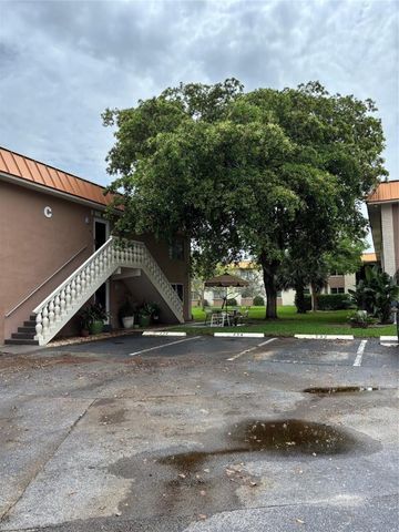 9 NE 19 Court 102C, Wilton Manors, FL 33305