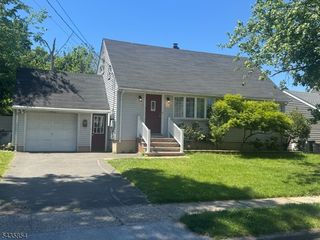 9 Wallace Ln, Woodland Park, NJ 07424