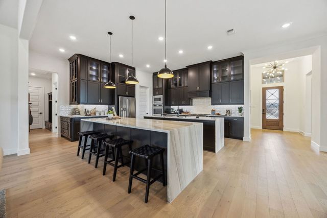 401 Big Sky Circle, Northlake, TX 76226