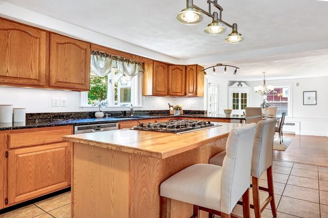 37 Norman Rd, Melrose, MA 02176