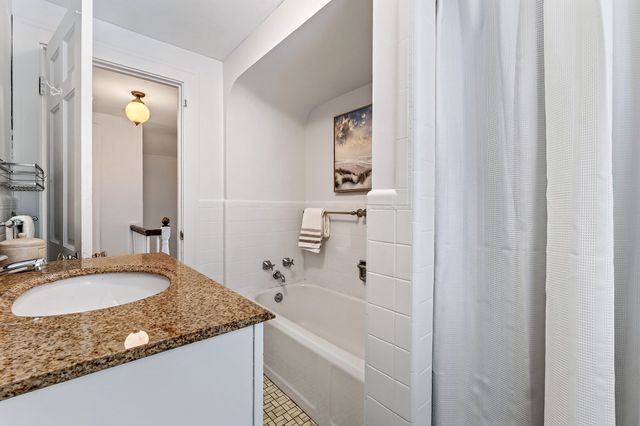37 Norman Rd, Melrose, MA 02176