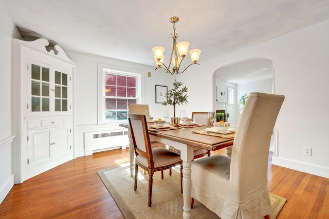 37 Norman Rd, Melrose, MA 02176