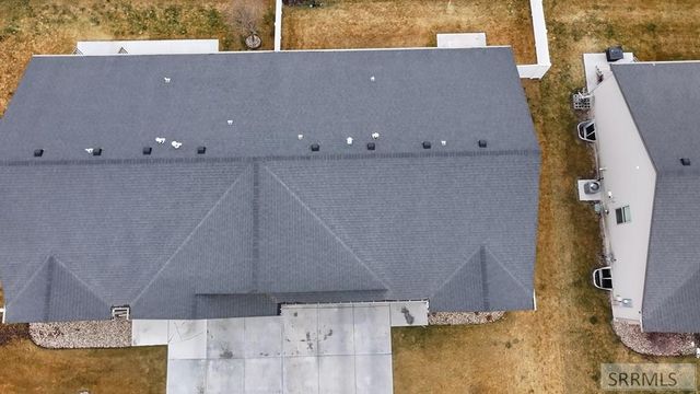 3920 E Tanzanite Drive, Idaho Falls, ID 83401