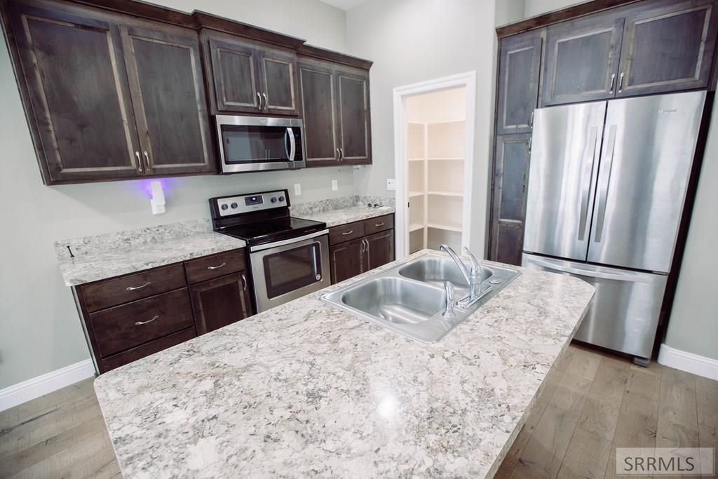 Image 10 of property listing at 3920 E Tanzanite Drive, Idaho Falls, ID 83401