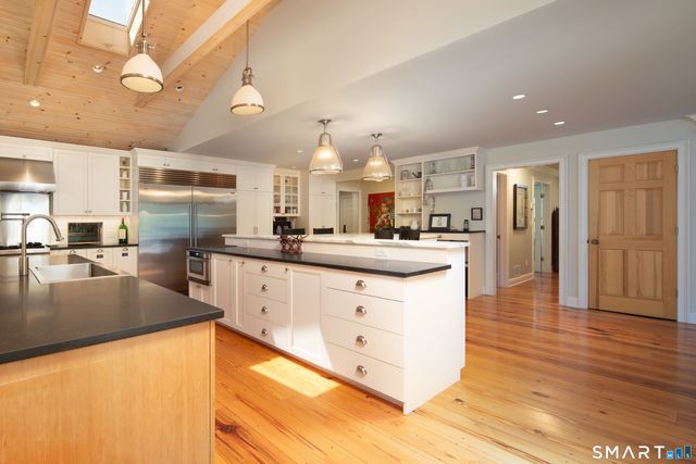 7 Cooper Hill Road, Salisbury, CT 06068