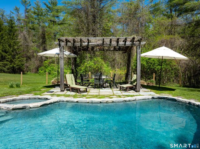 7 Cooper Hill Road, Salisbury, CT 06068