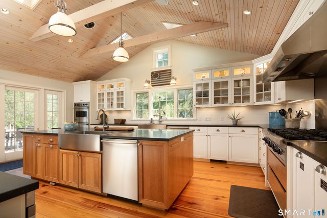 7 Cooper Hill Road, Salisbury, CT 06068