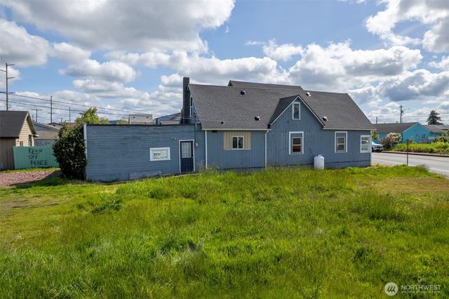 1118 W Wishkah Street, Aberdeen, WA 98520