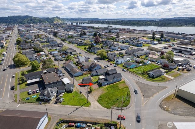 1118 W Wishkah Street, Aberdeen, WA 98520