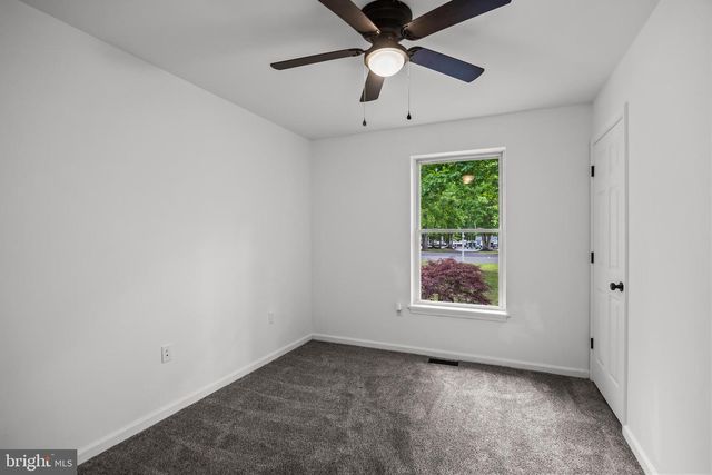109 6TH AVE AVE, Chesilhurst, NJ 08089