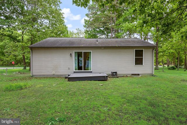 109 6TH AVE AVE, Chesilhurst, NJ 08089