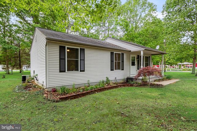 109 6TH AVE AVE, Chesilhurst, NJ 08089