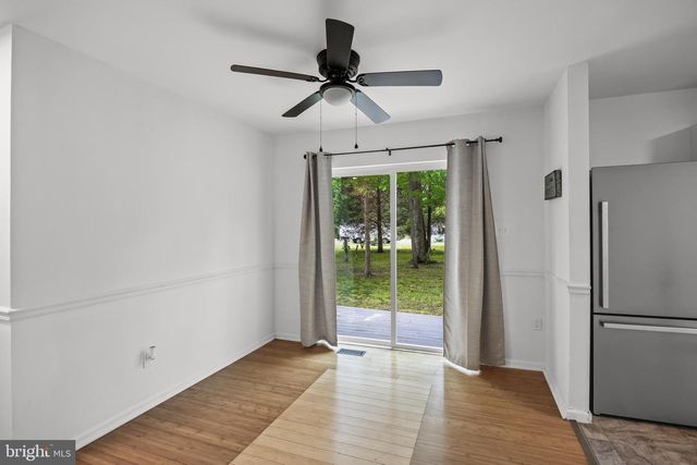 109 6TH AVE AVE, Chesilhurst, NJ 08089