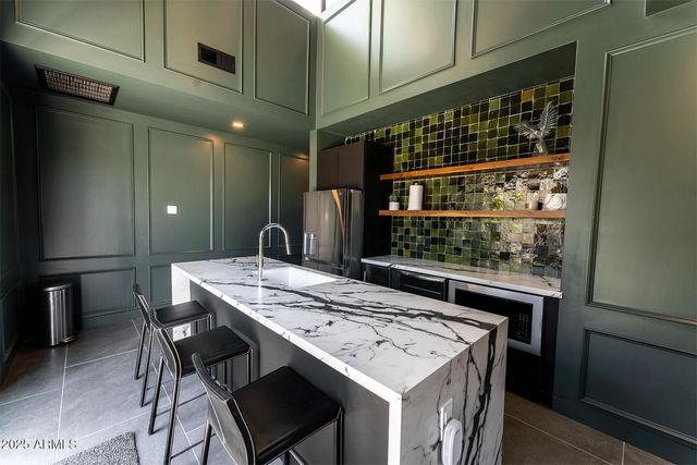 4334 E LEWIS Avenue, Phoenix, AZ 85008