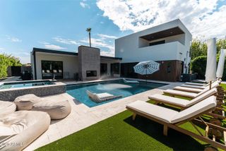 4334 E LEWIS Avenue, Phoenix, AZ 85008