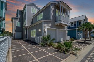 648 Kings Crown, Port Aransas, TX 78373