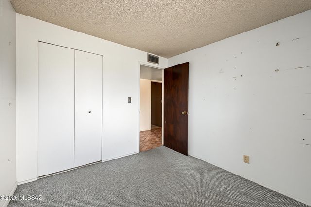 6564 E 42nd Street, Tucson, AZ 85730