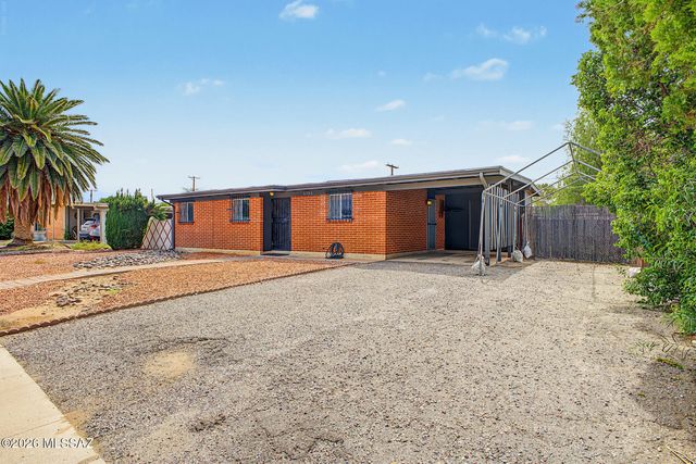 6564 E 42nd Street, Tucson, AZ 85730