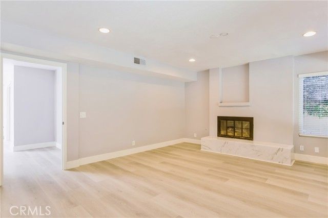 4 Harrisburg, Irvine, CA 92620