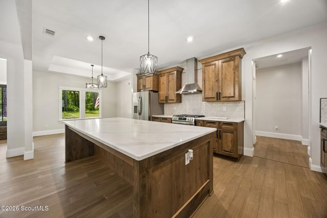 7097 Harrietts Bluff Road, Woodbine, GA 31569