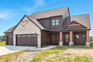 17656 Seahawk Lane, Huntertown, IN 46748